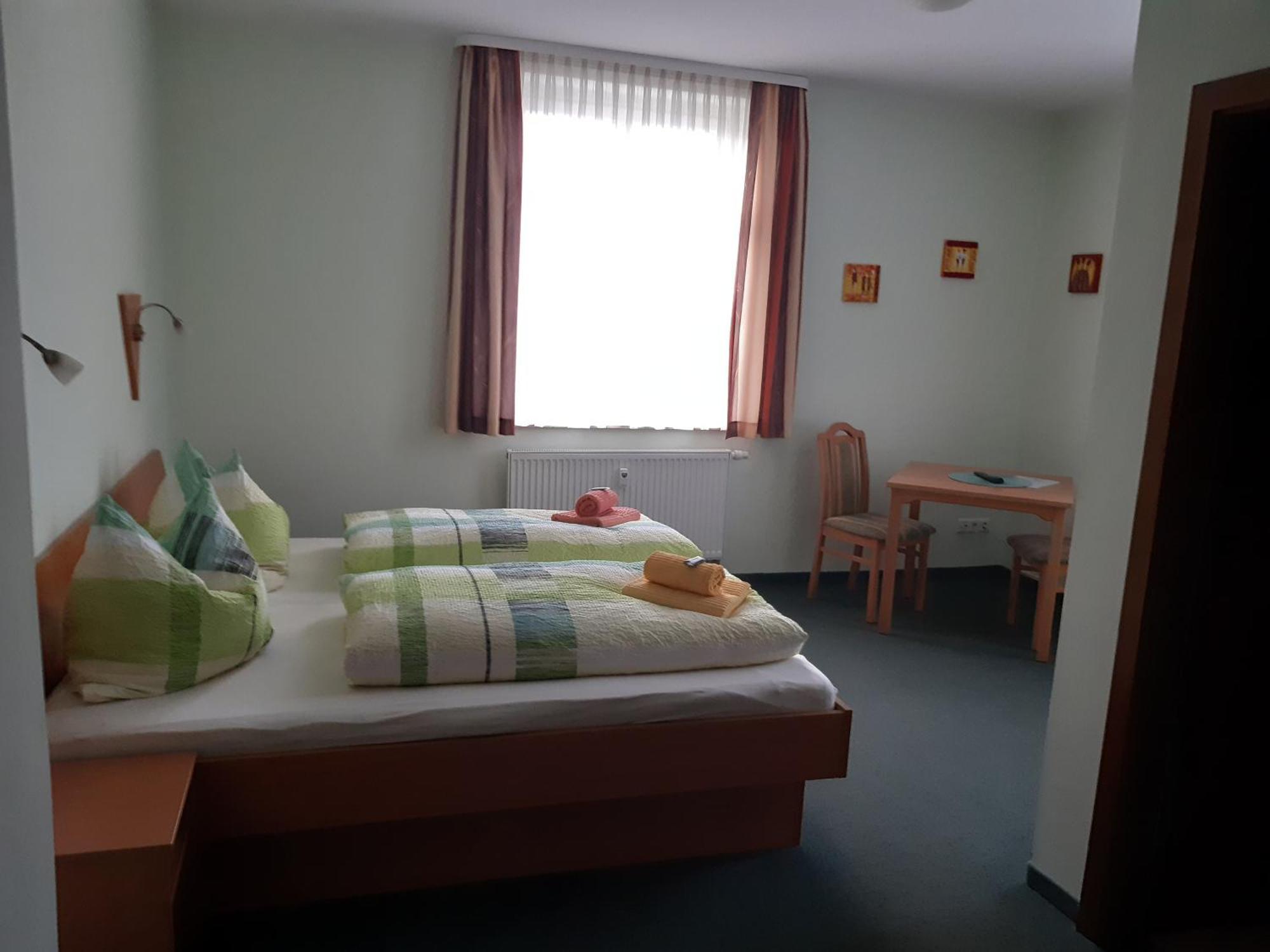 Pension Schoene Grossrohrsdorf Habitación foto